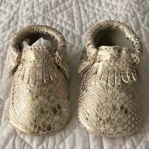 BRAND NEW Freshly Picked Moccasins